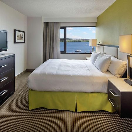 The Hollis Halifax - A Doubletree Suites By Hilton Extérieur photo