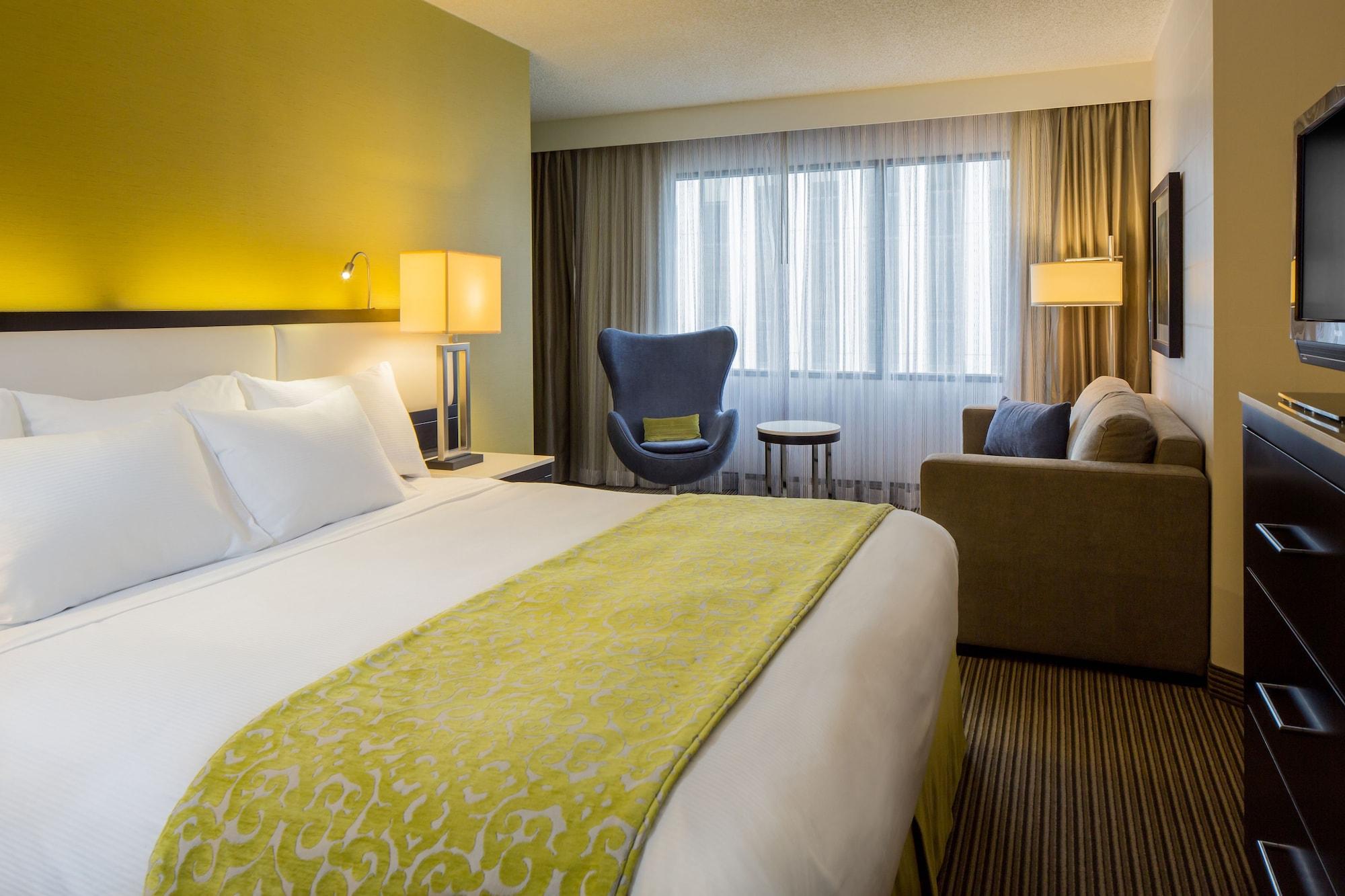 The Hollis Halifax - A Doubletree Suites By Hilton Extérieur photo