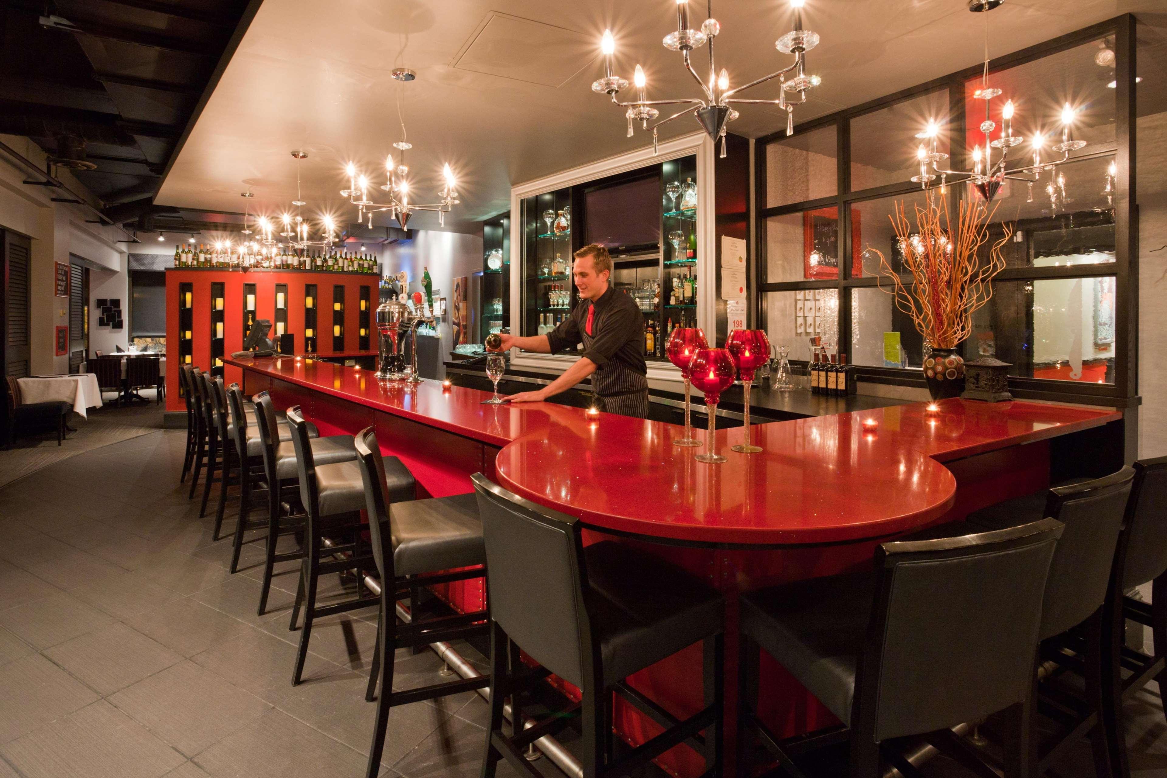 The Hollis Halifax - A Doubletree Suites By Hilton Extérieur photo
