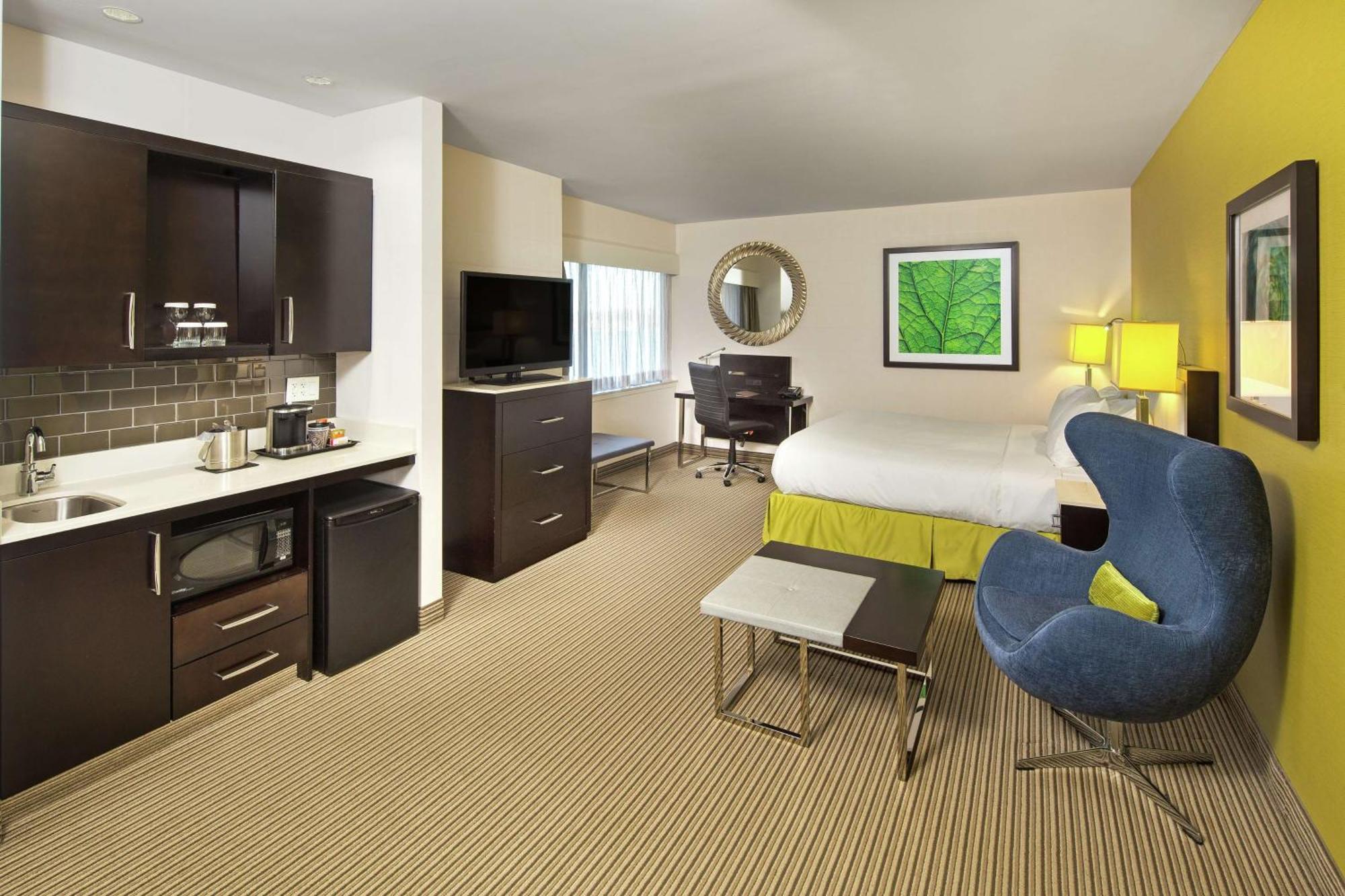 The Hollis Halifax - A Doubletree Suites By Hilton Extérieur photo