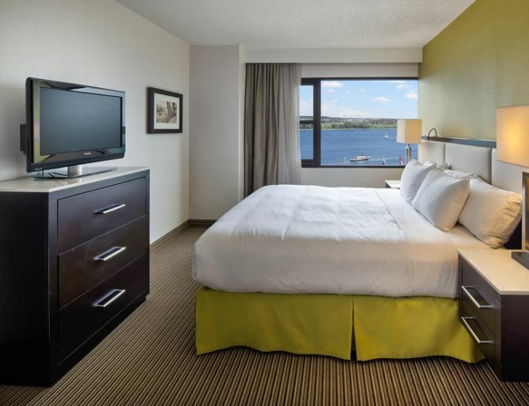 The Hollis Halifax - A Doubletree Suites By Hilton Extérieur photo