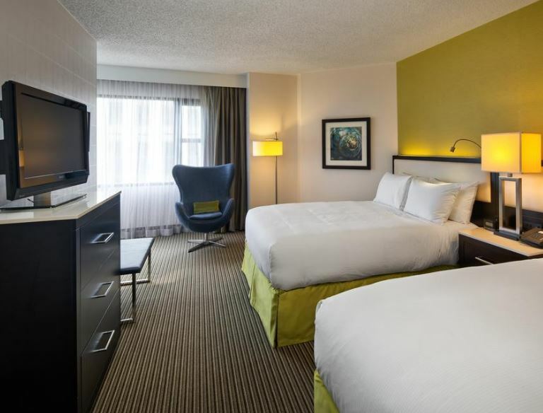 The Hollis Halifax - A Doubletree Suites By Hilton Extérieur photo